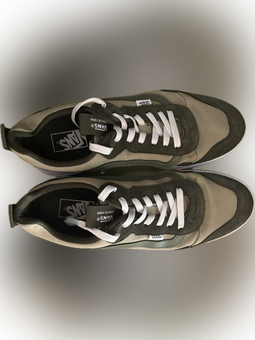 Vans Men’s Olive Green and Beige Low-Top Sneakers